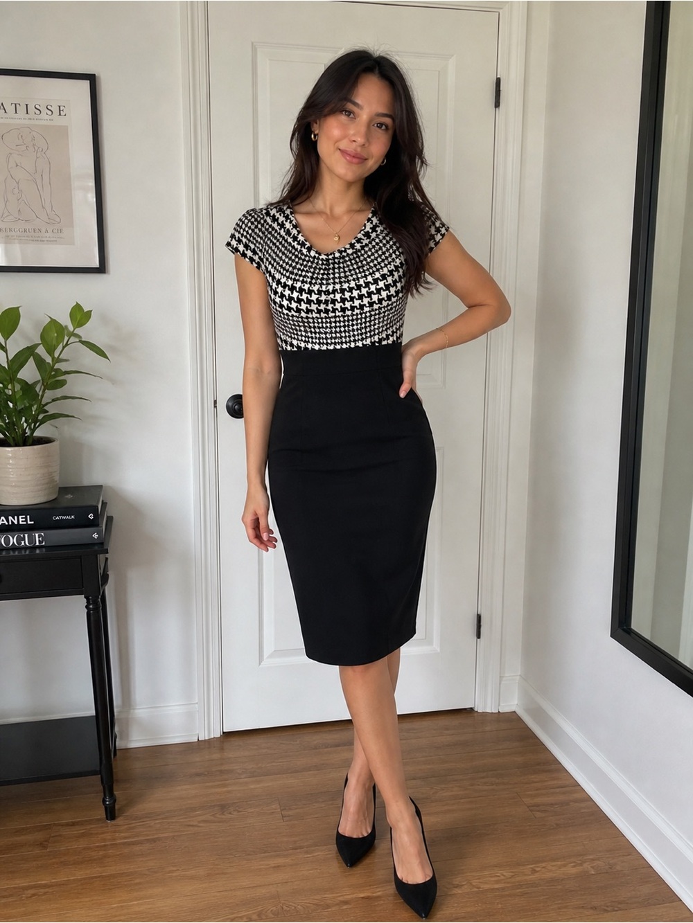 Black & White Houndstooth Cap-Sleeve Midi Dress